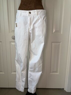 Bogner White Floral Embroidered Hem Casual Pants, Size 10
